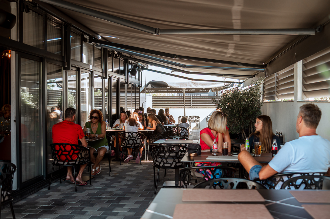 FOTO Proslavite svoje posebne trenutke u Leonardo BBQ & More!