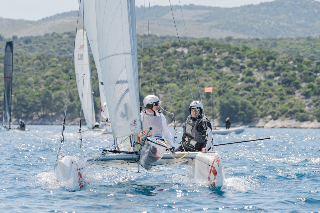 Prvi dan Croatian Trophy Callengea: Jedriličari iz nekoliko zemalja zaplovili šibenskim arhipelagom
