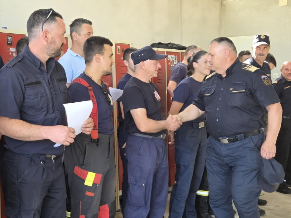 Veliko pojačanje za vatrogasce: Podijeljena oprema, uskoro stiže još šest vozila