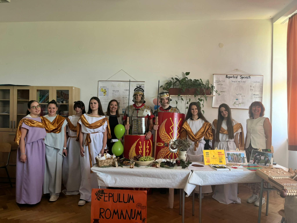 Srednja škola Lovre Montija iz Knina sudjelovala u projektu 'Kulturna baština u lokalnoj zajednici'