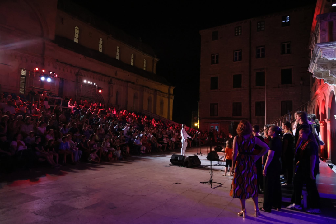 FOTO Spušten zastor na 66. Međunarodni dječji festival