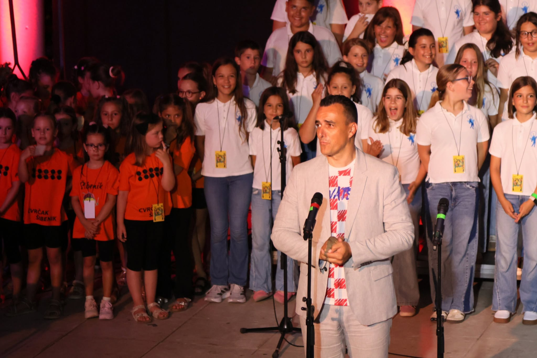 FOTO Spušten zastor na 66. Međunarodni dječji festival