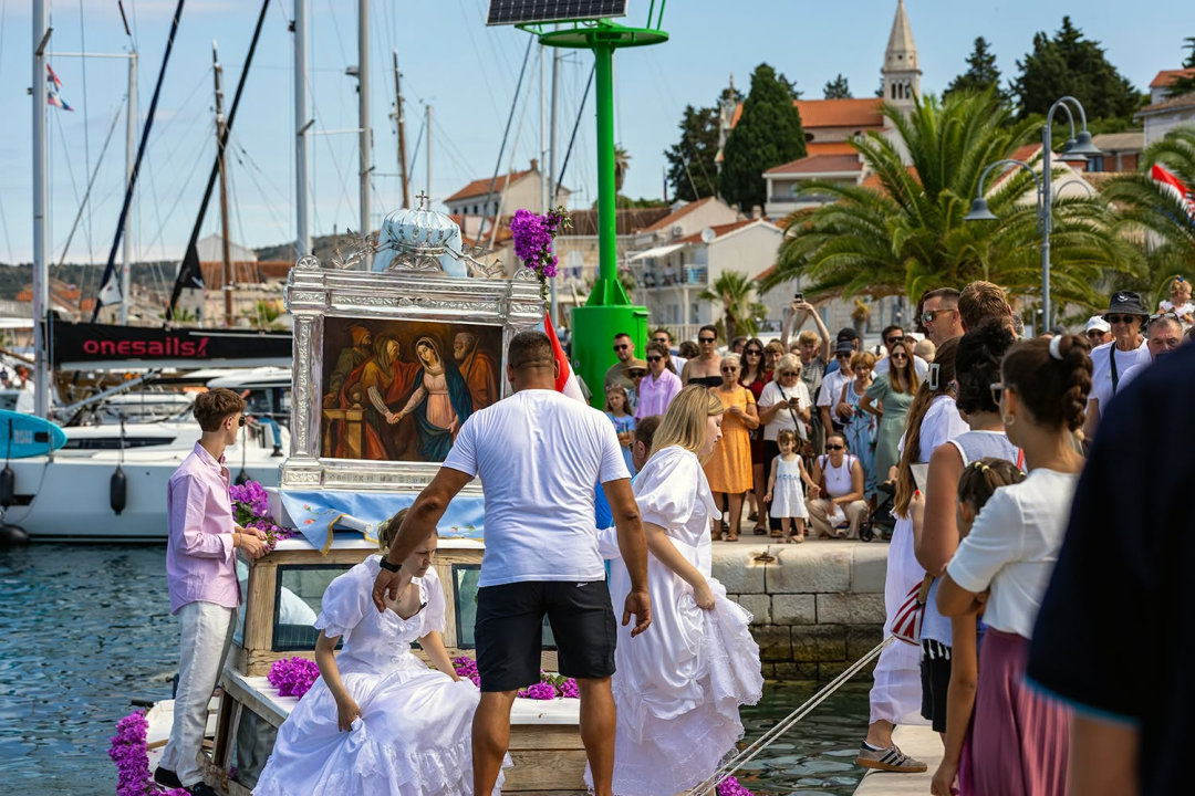 Rogoznica proslavila svoju nebesku zaštitnicu