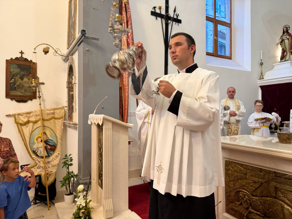 Župa Pirovac proslavila blagdan Gospe Karmelske