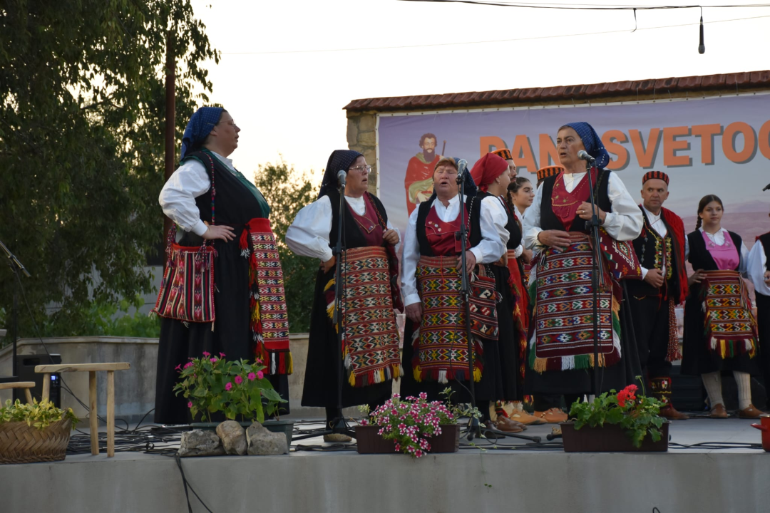 FOTO Tradicionalna Večer folklora održana u Mirloviću