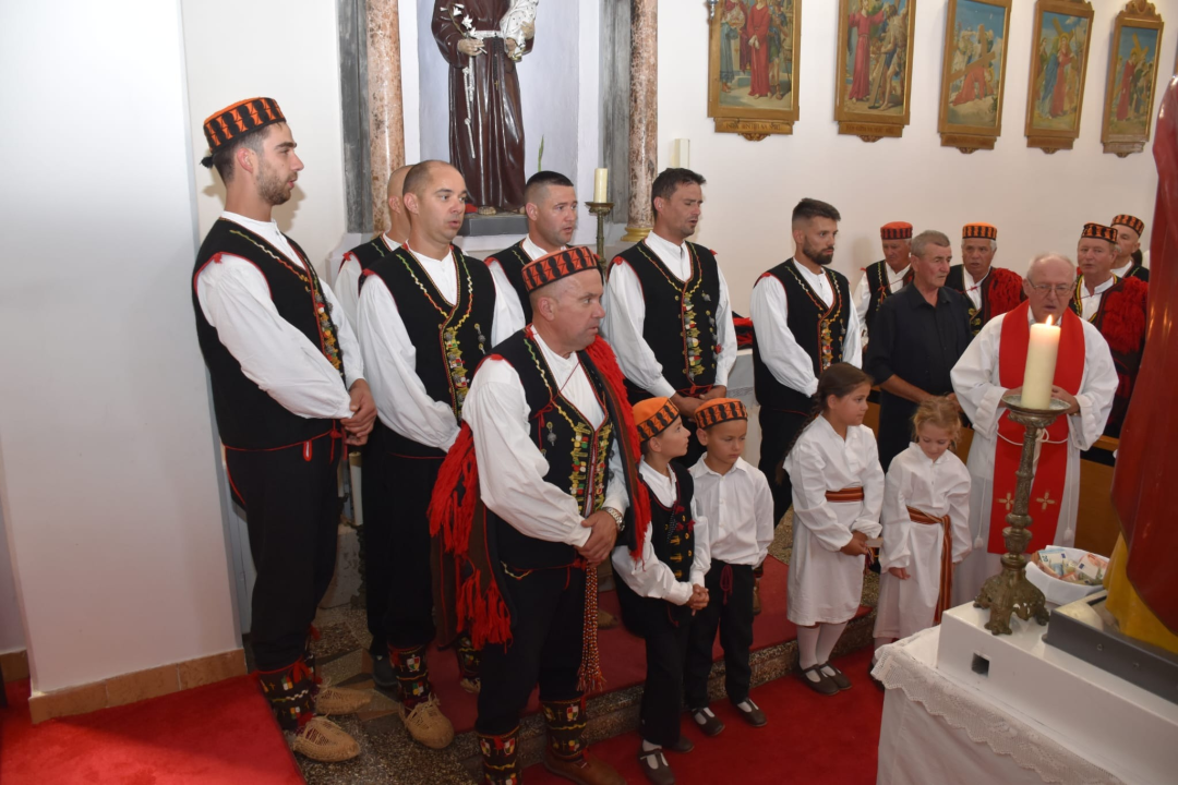 FOTO Velik broj vjernika okupio se na obilježavanju blagdana sv. Jakova u Mirloviću