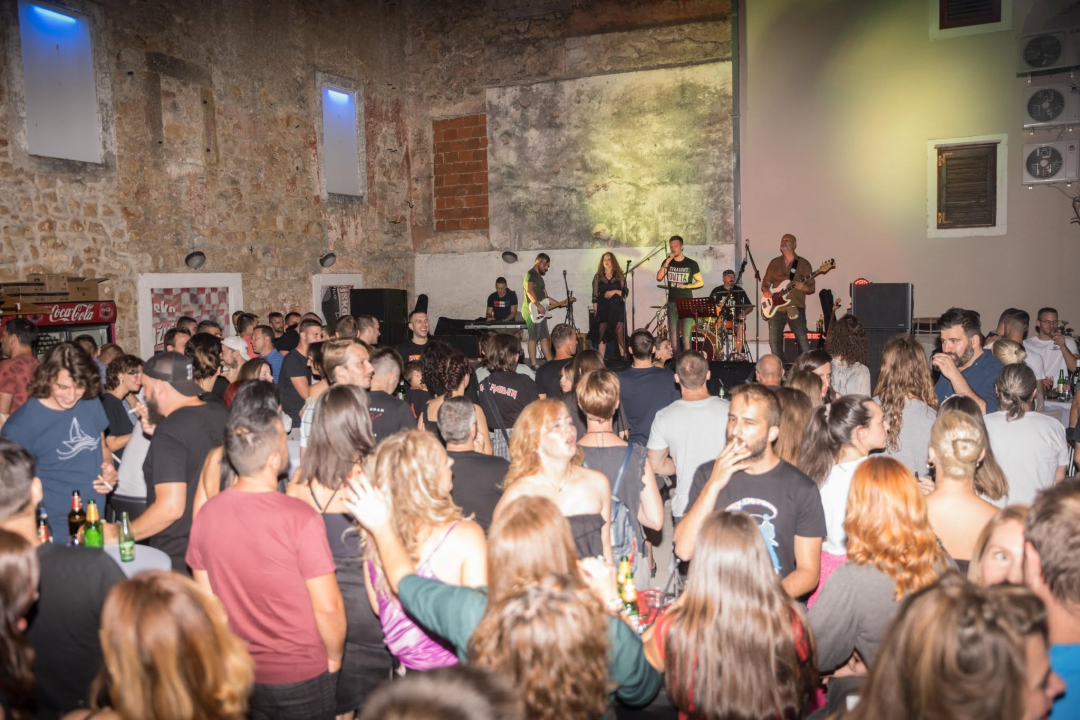 FOTO Jubilarne 15. Drniške rock večeri donose tri dana vrhunskog zvuka