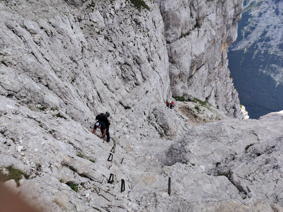 Drniški planinari popeli se na Triglav: 'Ne krijemo oduševljenje pogledima i prizorima koje nam pruža Triglav i Julijske Alpe'