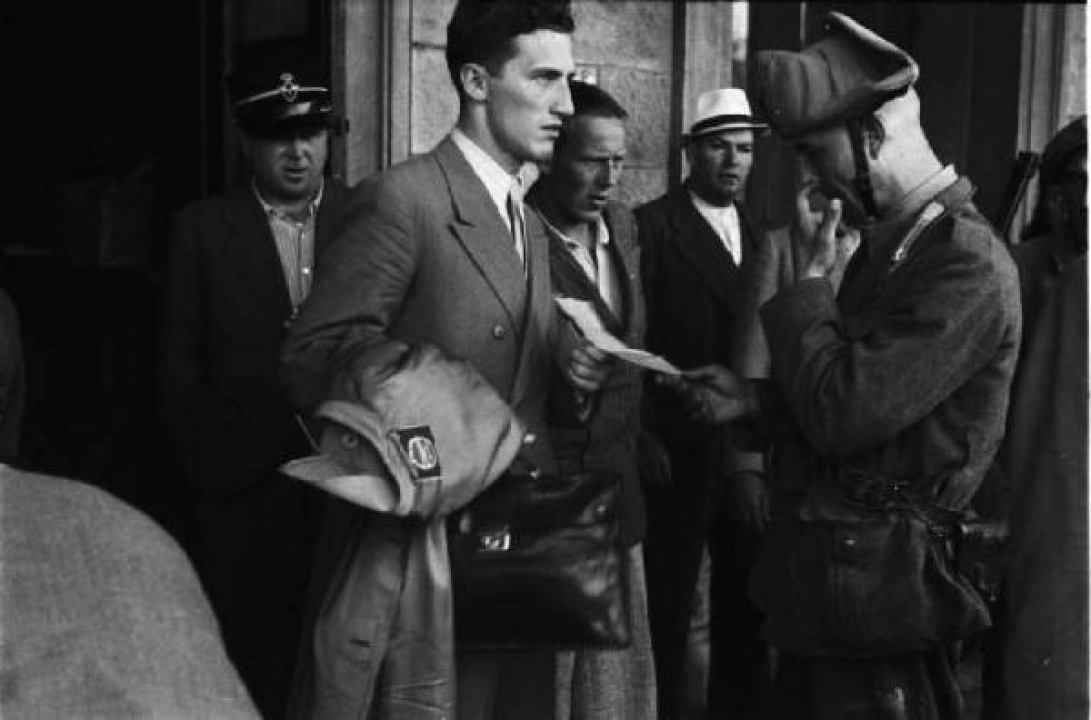 Otkriveno fotografsko blago: Pogledajte fascinante prizore života Šibenčana burne 1941. godine