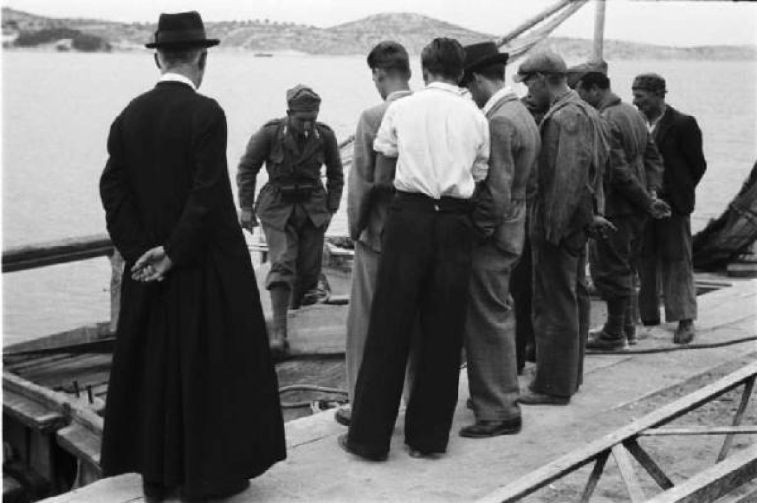 Otkriveno fotografsko blago: Pogledajte fascinante prizore života Šibenčana burne 1941. godine