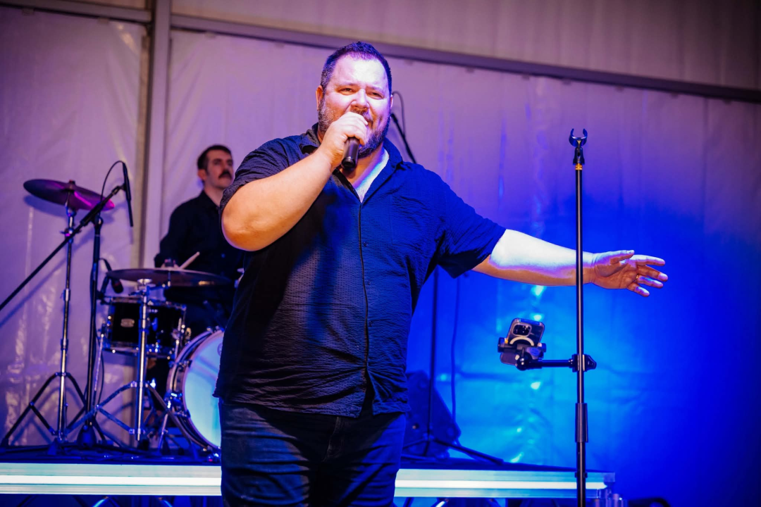 Otvoren Festival pršuta u Drnišu, župan Rakić najtanjom fetom proglasio početak 