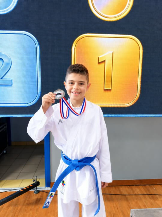 FOTO Karatisti Šibenika 1066 uzeli devet medalja u Jastrebarskom: Prvaci države Marko, Ema i Bartul
