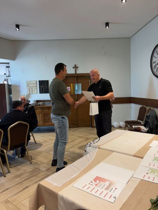 Drniški darivatelji krvi primili priznanja