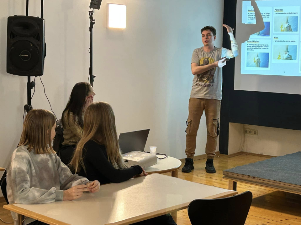 Mladi filmaši u Šibeniku učili i stvarali film kroz projekt 'Studio i režija'