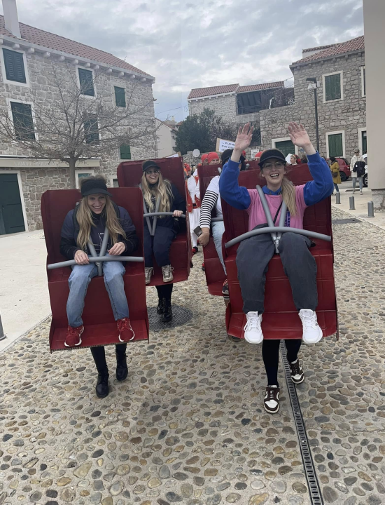 Velika povorka u Betini: Šarenilo i tradicija na jednom mjestu