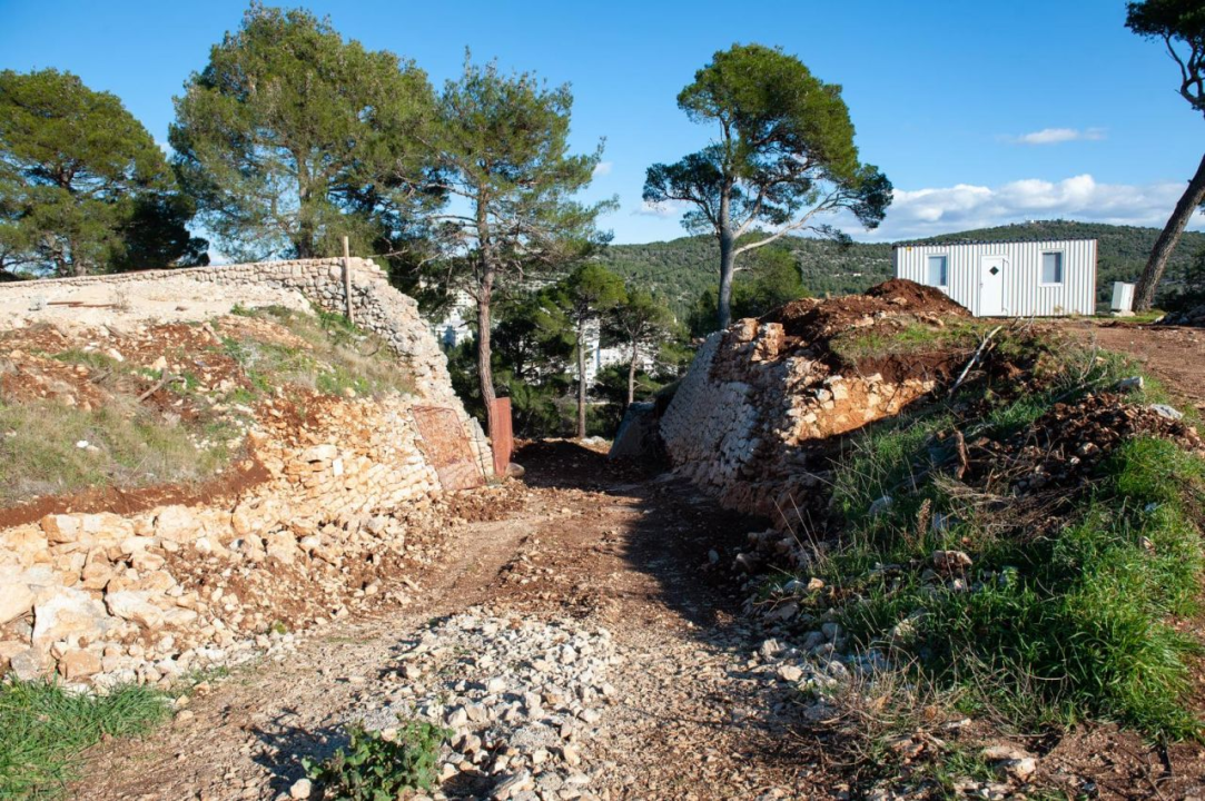 Sv. Ivan izgleda neprepoznatljivo, zgrada koja je niknula bit će zakamuflirana: 'Tvrđavu svečano otvaramo na Dan grada'         