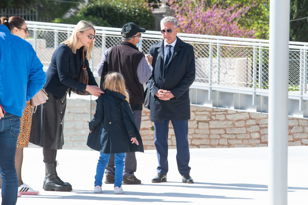 Neka igre počnu: Prikupljanje potpisa označilo i službeni početak kampanje