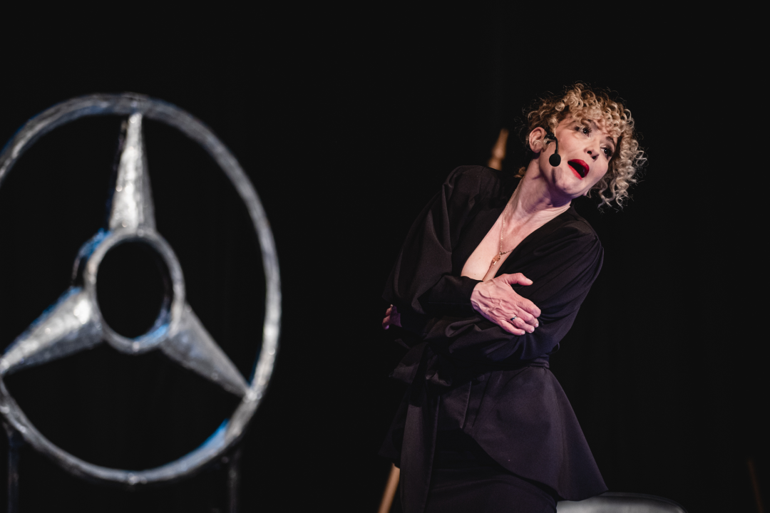 Ecija Ojdanić Šibenčane odvela u ‘Vla-Vla-Vlajland’ i nasmijala ih do suza! 