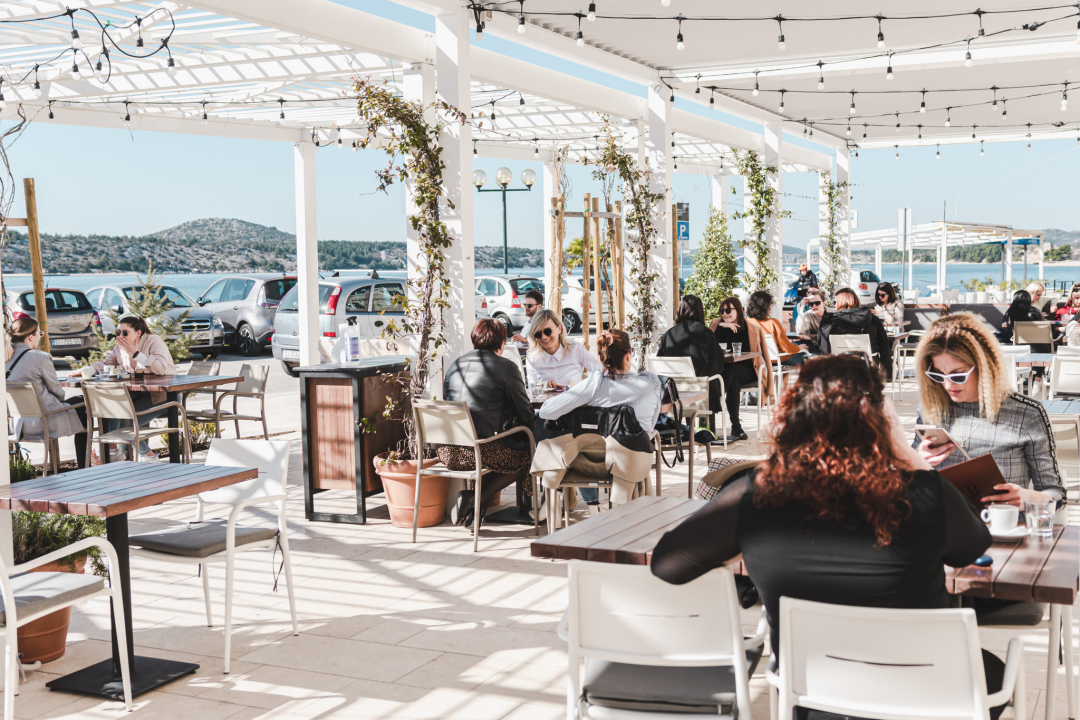 The Pink Week u Bronzinu: Uz selekciju sireva časte vas Hvar Hills Pius roséom!