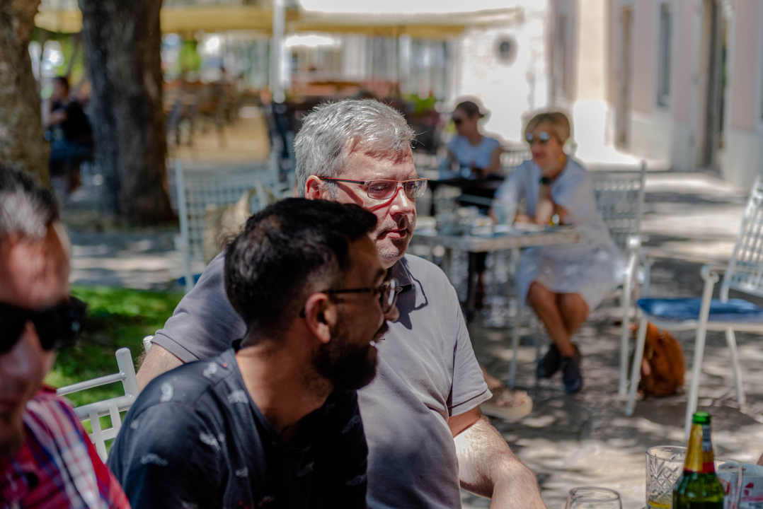 Uz brojne goste predstavljeno 'Ljeto u Azimutu' i Kolektiv 4B - šibenska mreža kulturne suradnje 