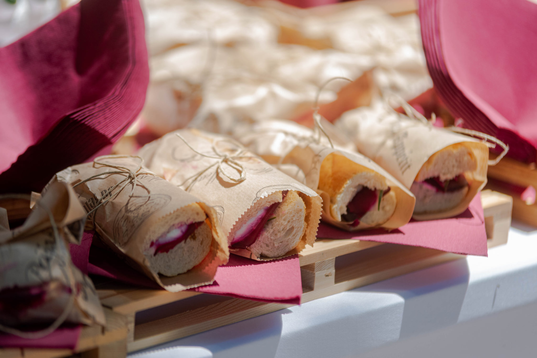 Uz brojne goste predstavljeno 'Ljeto u Azimutu' i Kolektiv 4B - šibenska mreža kulturne suradnje 