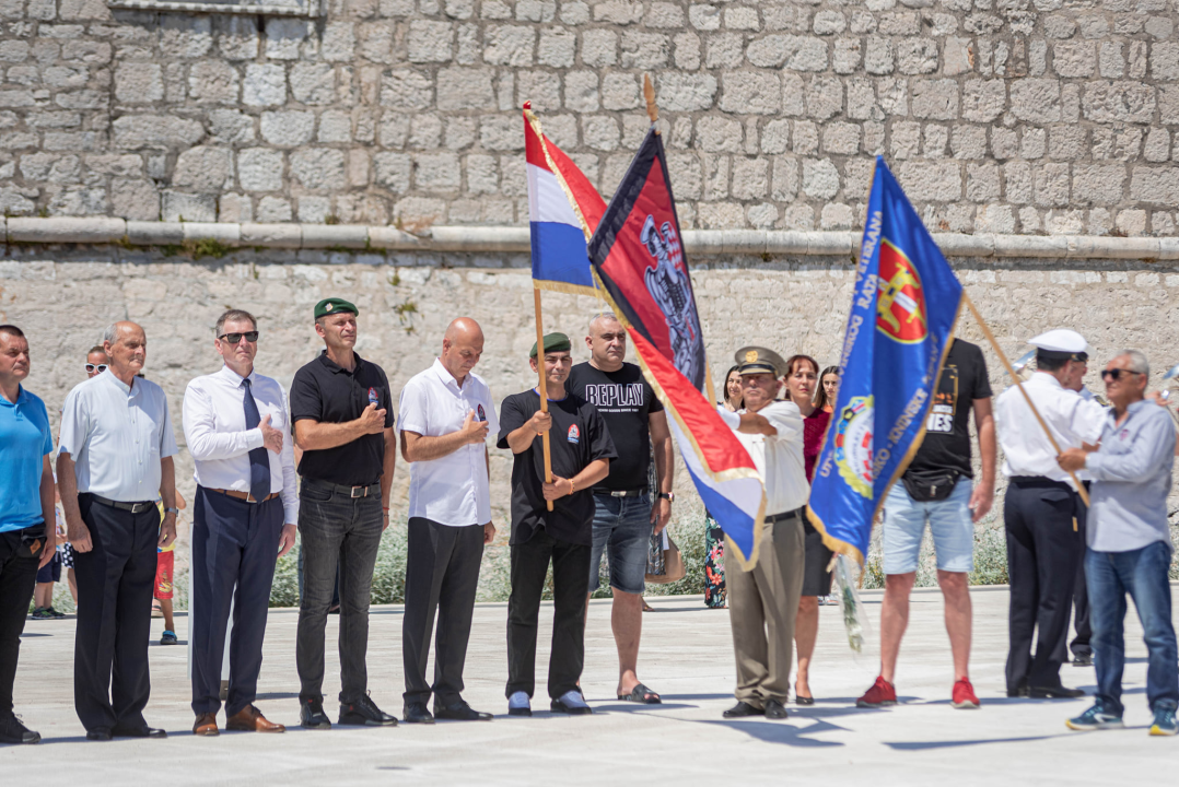 Svečano obilježena 30. obljetnica osnutka 113. brigade: 'Mi smo stvarali tebe i ti nas, do kraja života ostaješ u našim srcima' 