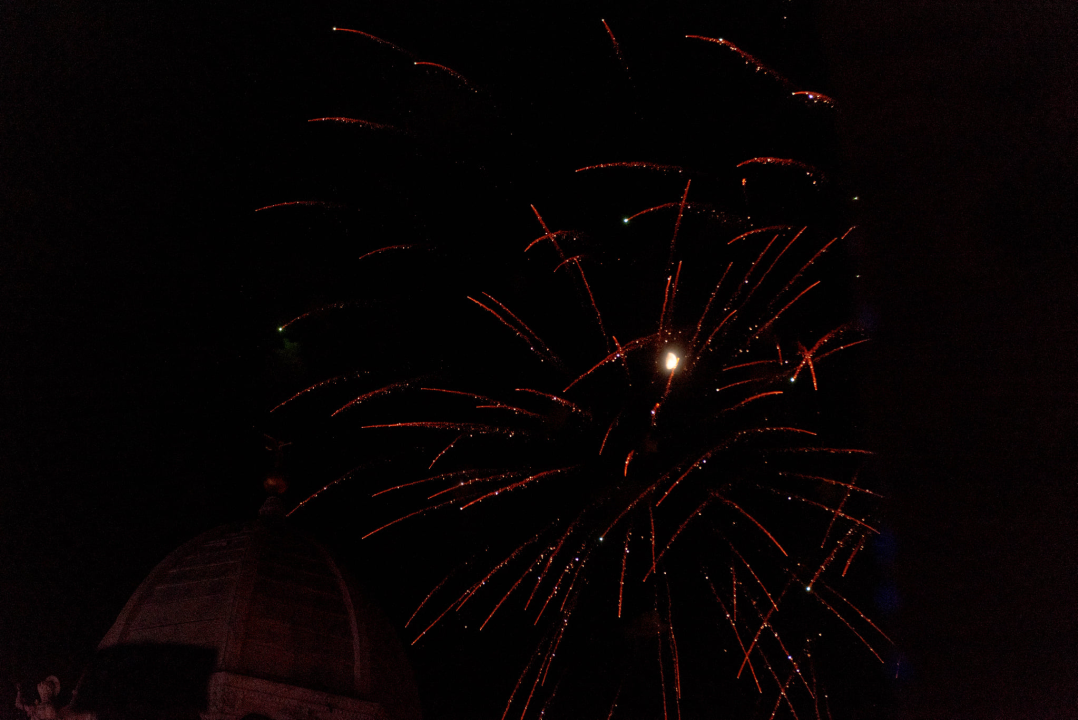 Vatromet se nekom svidio, nekom ne: Ipak, simbolično predstavlja povratak u 'staro normalno'