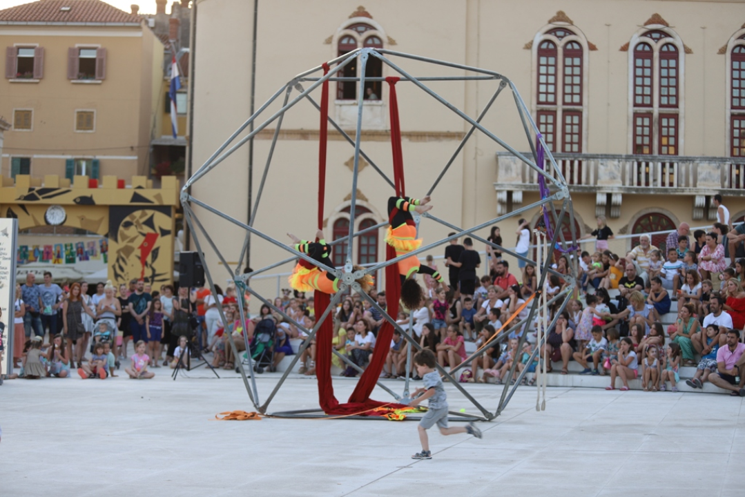 Na pola puta do kraja: Očekujte vatrenu subotu na Festivalu u Šibeniku 