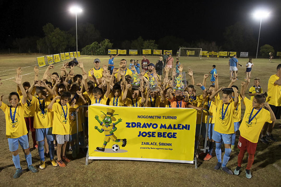 Na turniru 'Zdravo maleni Joso Bego' preko 600 malih nogometaša: 'Osmijesi djece govorili su nam sve!"'