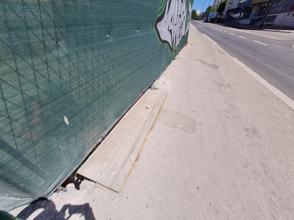 Teška mehanizacija na Baldekinu 1. srpnja šteti iznajmljivačima, Dino Karađole: ‘Investitor je dobar čovjek’