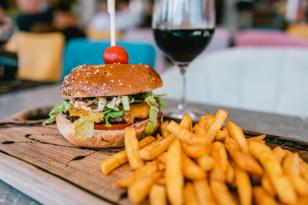 U tribunjskom restoranu Muring uživajte u vrhunskoj spizi uz pogled na staro mjesto! 