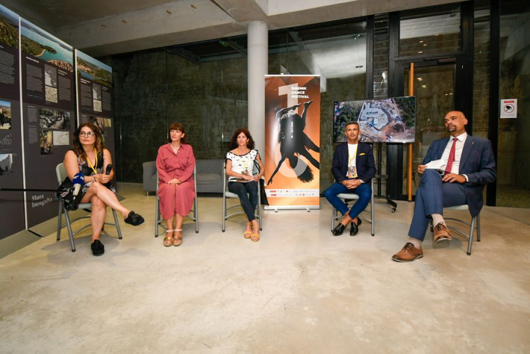 Riječka 'Plamteća voda' otvorila Šibenik Dance Festival: Krešimirov grad postao centar plesa