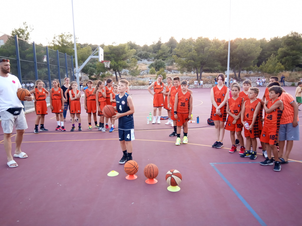 Pobjedom ŠK Dražen Petrović završena županijska liga za dječake i djevojčice godišta 2009./'10.