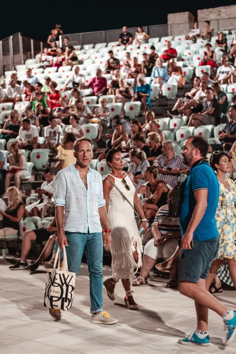 Massimo na Mihovilu kao Mišo, publika je uglas pjevala s rukama u zraku!