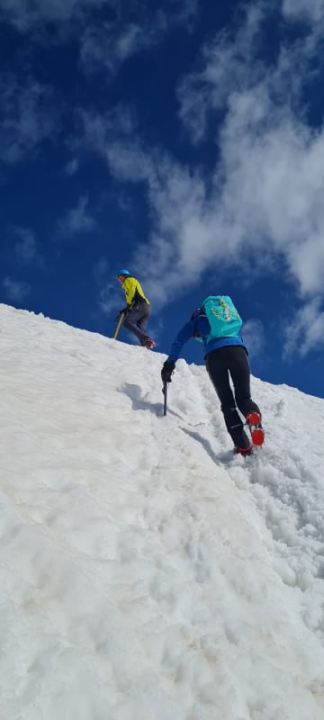 Troje Mihovilaca na krovu Alpa: 'Naporno je fizički i psihički, sada se na +35 adaptiramo na temperaturni šok'  