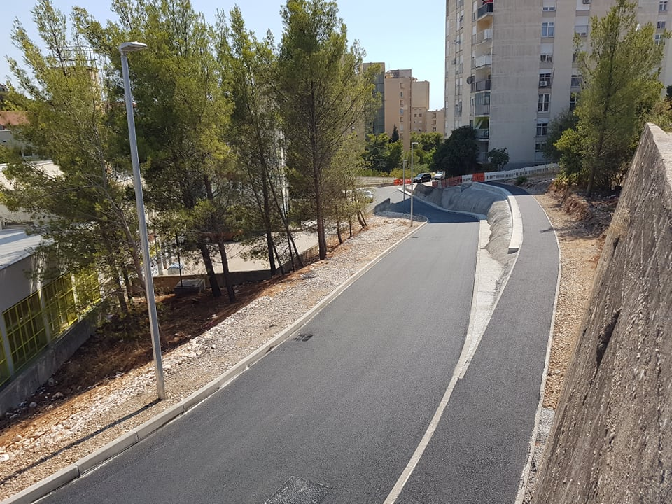 Radovi na probijanju slijepe ulice kod OŠ Vidici pri kraju: Ostaje još postavljanje ograde i signalizacije  