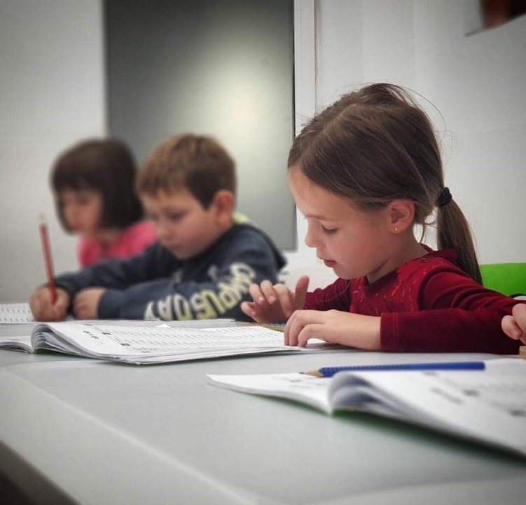 Upišite svoju djecu u školu Malac Genijalac i omogućite im inovativne metode učenja!