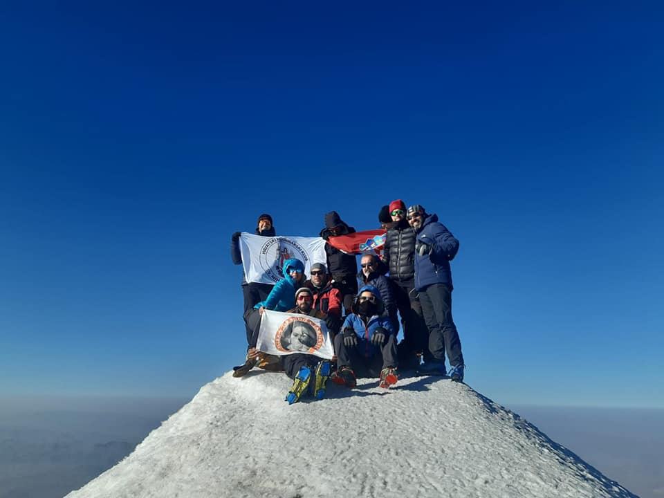 Osam šibenskih planinara popelo se na najviši vrh Turske, 5137 metara visok Ararat