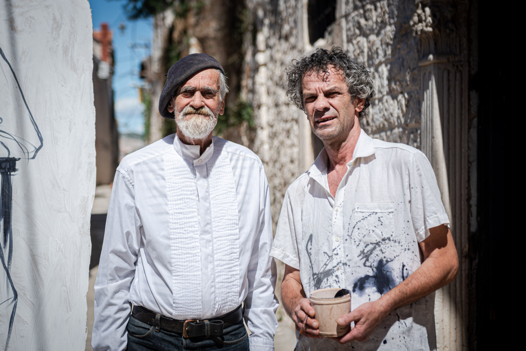 Zvone Vila i Ale Guberina uličnim performansom najavili otvorenje ateljea na Gorici 