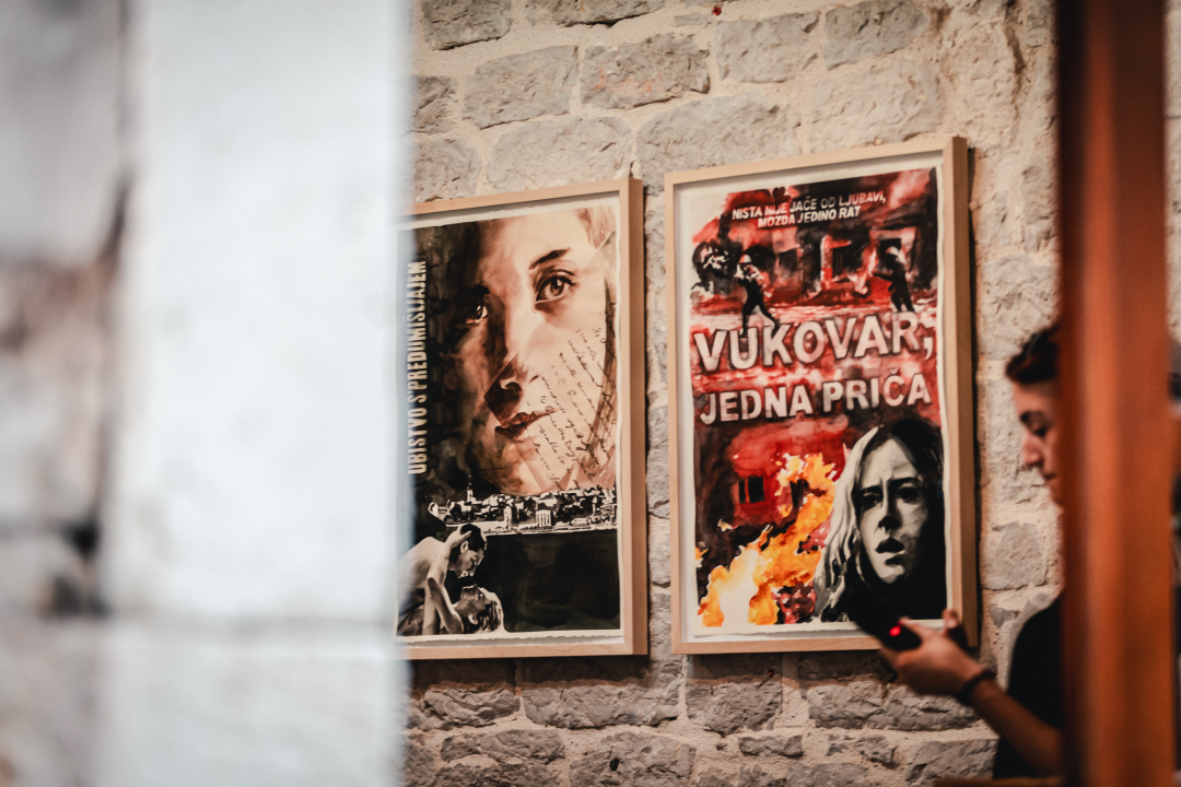 Kronike ratne jeseni: ‘Ljudi koji kao ja nemaju iskustvo rata, znanja temelje na pop kulturi i masovnim medijima’