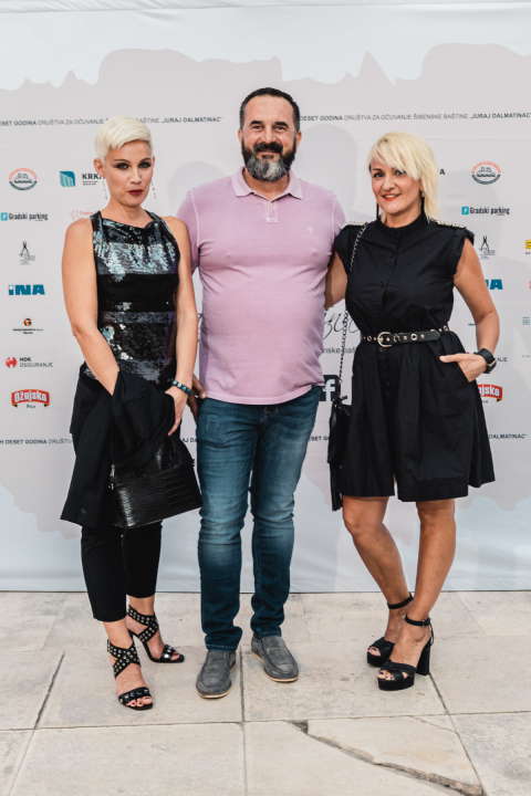 Proslava Društva Juraj Dalmatinac donijela dašak glamura: Birala se najbolja garderoba, poziralo se kao na modnoj pisti