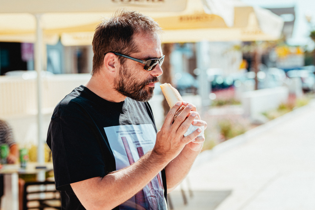 Gastro hit babljeg ljeta: Probali smo hot dogove s pumpe na rivi  