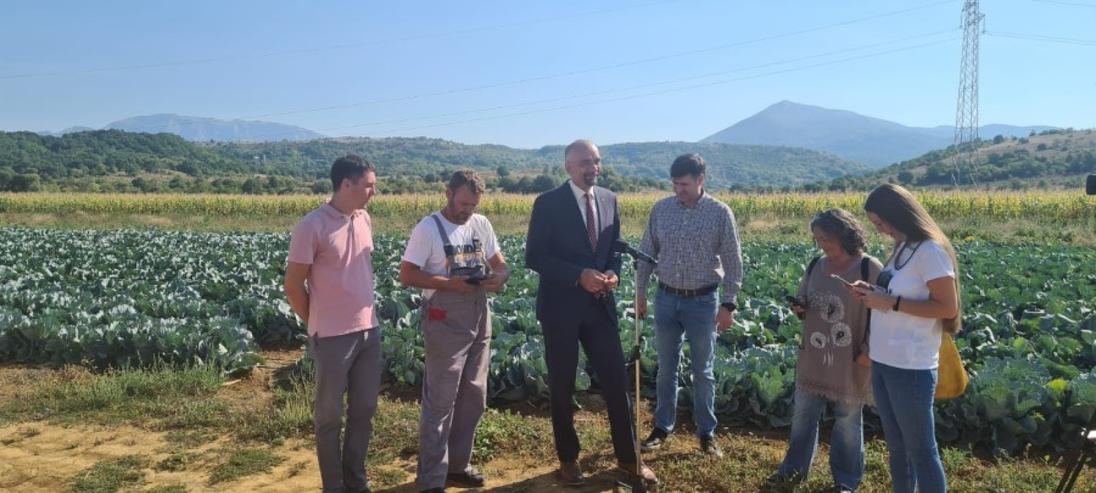 Župan Marko Jelić obišao poljoprivrednike u Biskupiji, Erveniku i Kistanjama 