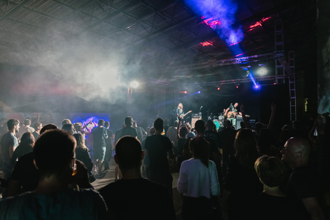 Goran Bare i Majke fantastični u Hali Šibenik, pogledajte atmosferu s koncerta