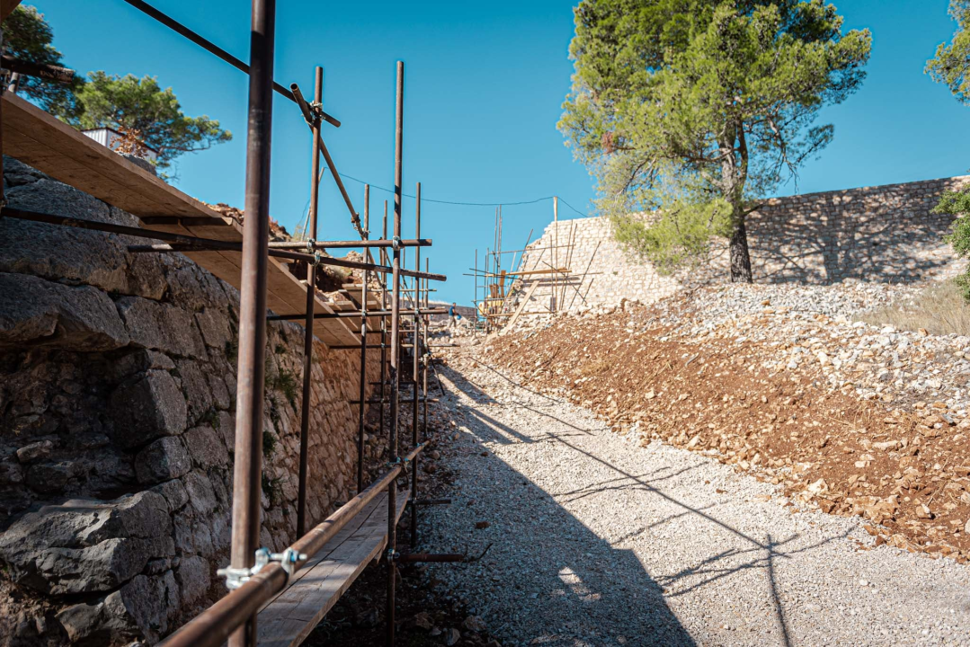 Sv. Ivana ipak neće svečano otvoriti na Dan grada: Obnova bi trebala biti gotova do kraja godine, pogledajte kako napreduje  