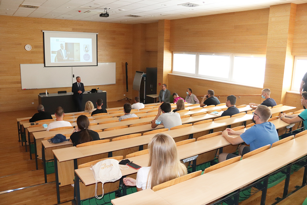 Na Studiju energetike počela nova akademska godina, studente pozdravio gradonačelnik Burić