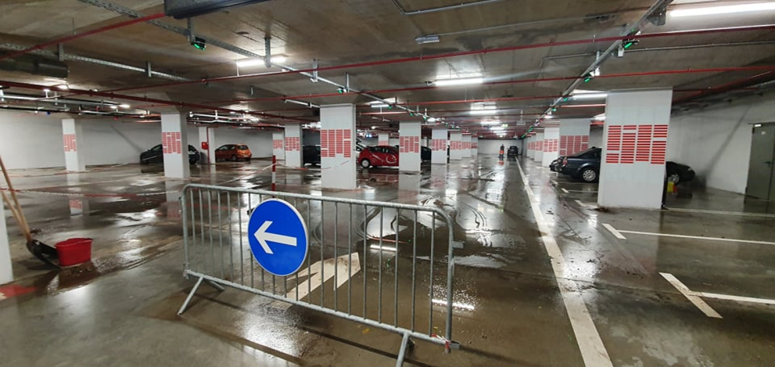 Ovako izgleda garaža pod Poljanom nakon sinoćnjeg nevremena: 'Dogodilo se ono što i cijelom gradu' 