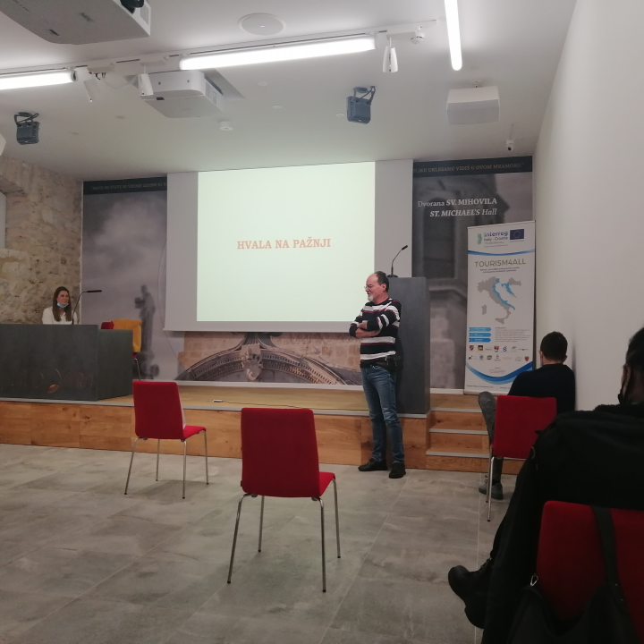Održana edukacija o pristupačnom turizmu u organizaciji TZ grada Šibenika 