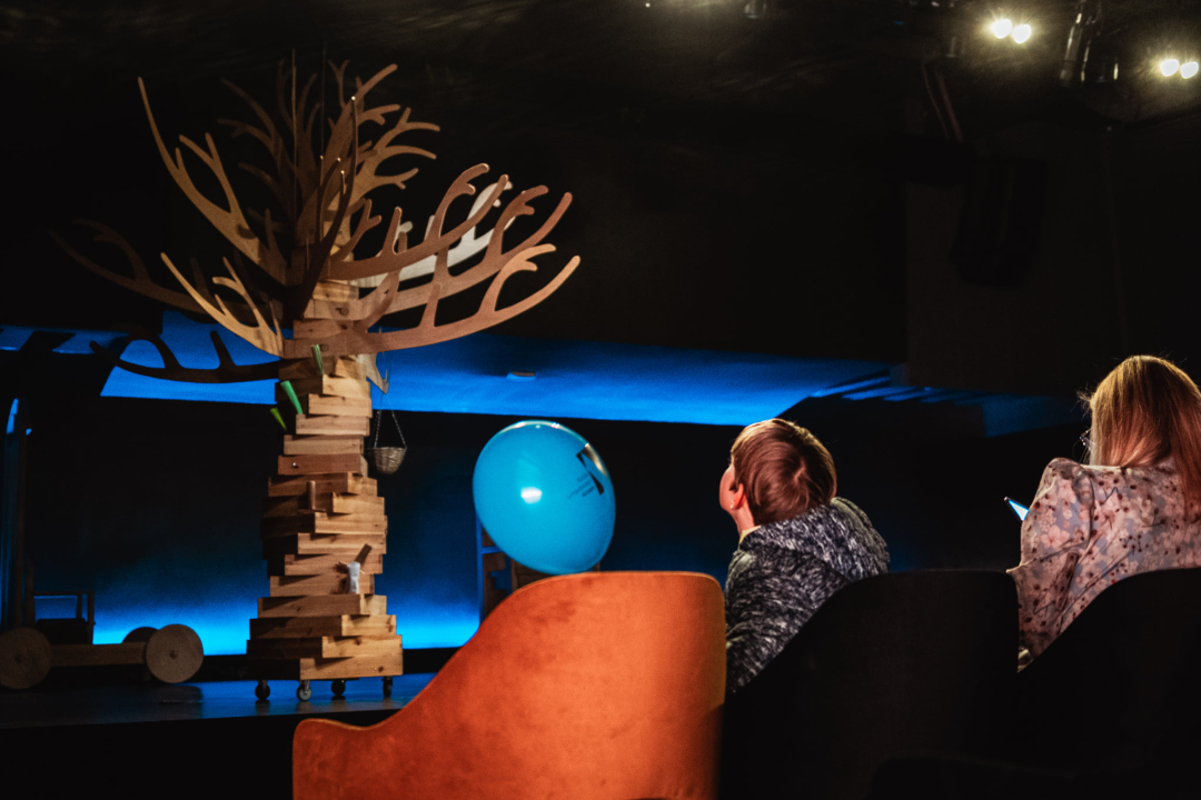 Tko je danas Robin Hood? Predstava u Arsenu razveselila mlade Šibenčane