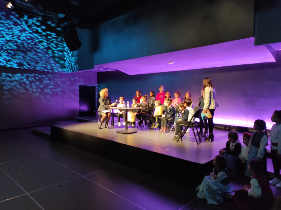 U Kući umjetnosti Arsen predstavljena slikovnica 'Božićne priče' iz DV Šibenske masline: 'Novac od prodaje ide Kiari' 